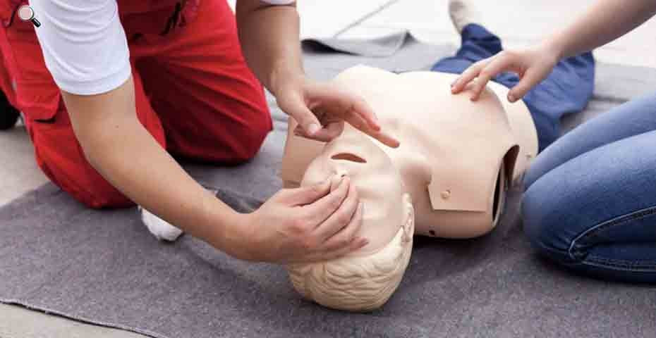 Istruzioni di primo soccorso per 10 emergenze mediche